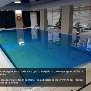 Jaglana With Parking & Apartament
